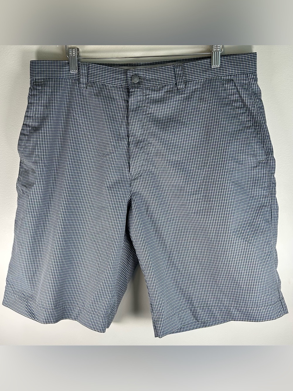 Callaway Mens Golf Shorts Size 36 Gray Blue Flat Front Gingham Plaid Stretch EUC